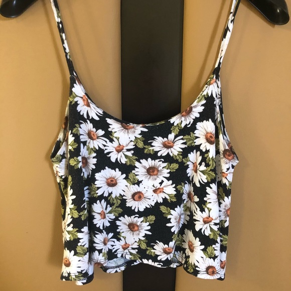 Daisy Crop Tank - Picture 2 of 7